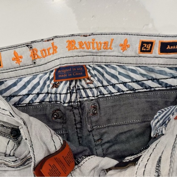 Rock Revival Light Gray Skinny Jeans - Picture 4 of 5